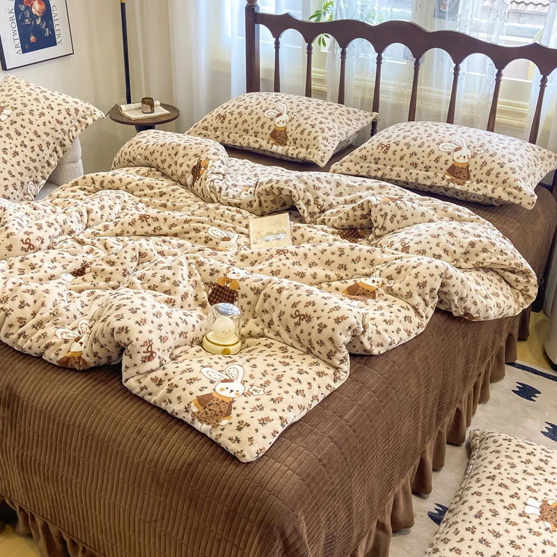 2025新款冬季保暖亲肤舒适双面牛奶绒床盖款四件套加厚防滑不起球