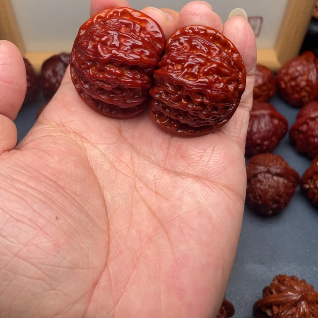 文玩核桃把件花*羊核桃