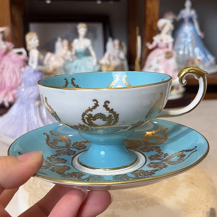 有机玻璃欧洲中古瓷器摆件