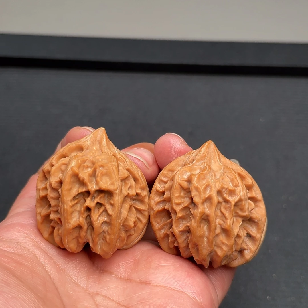 把件猴头核桃39×39全品头茬曹大龙A459