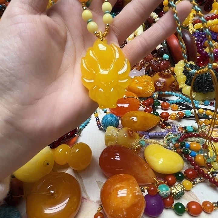 树脂制品幸***尖2514九尾狐黄