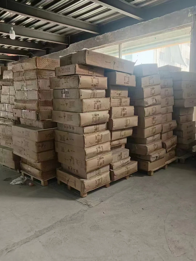 （主播叫号下单）备注编码，不备注随机发，默认微瑕衣服