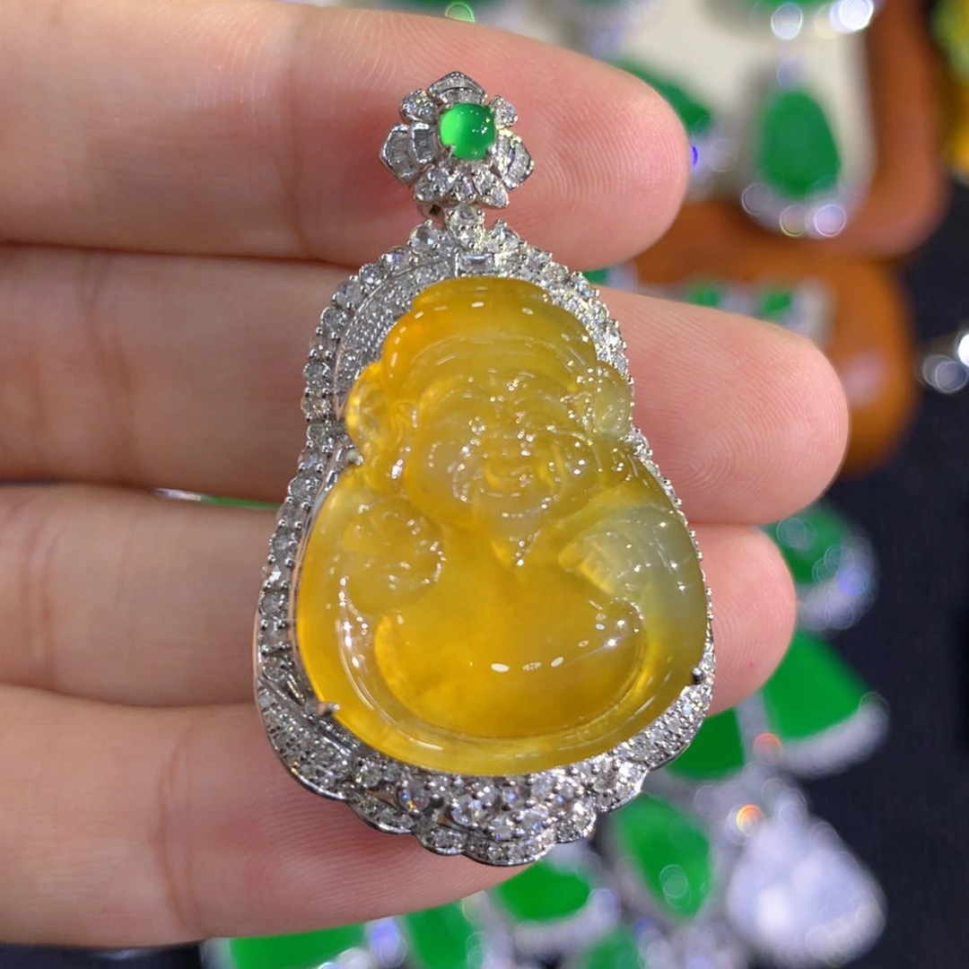 【闪购商品】颈饰18K金镶嵌翡翠