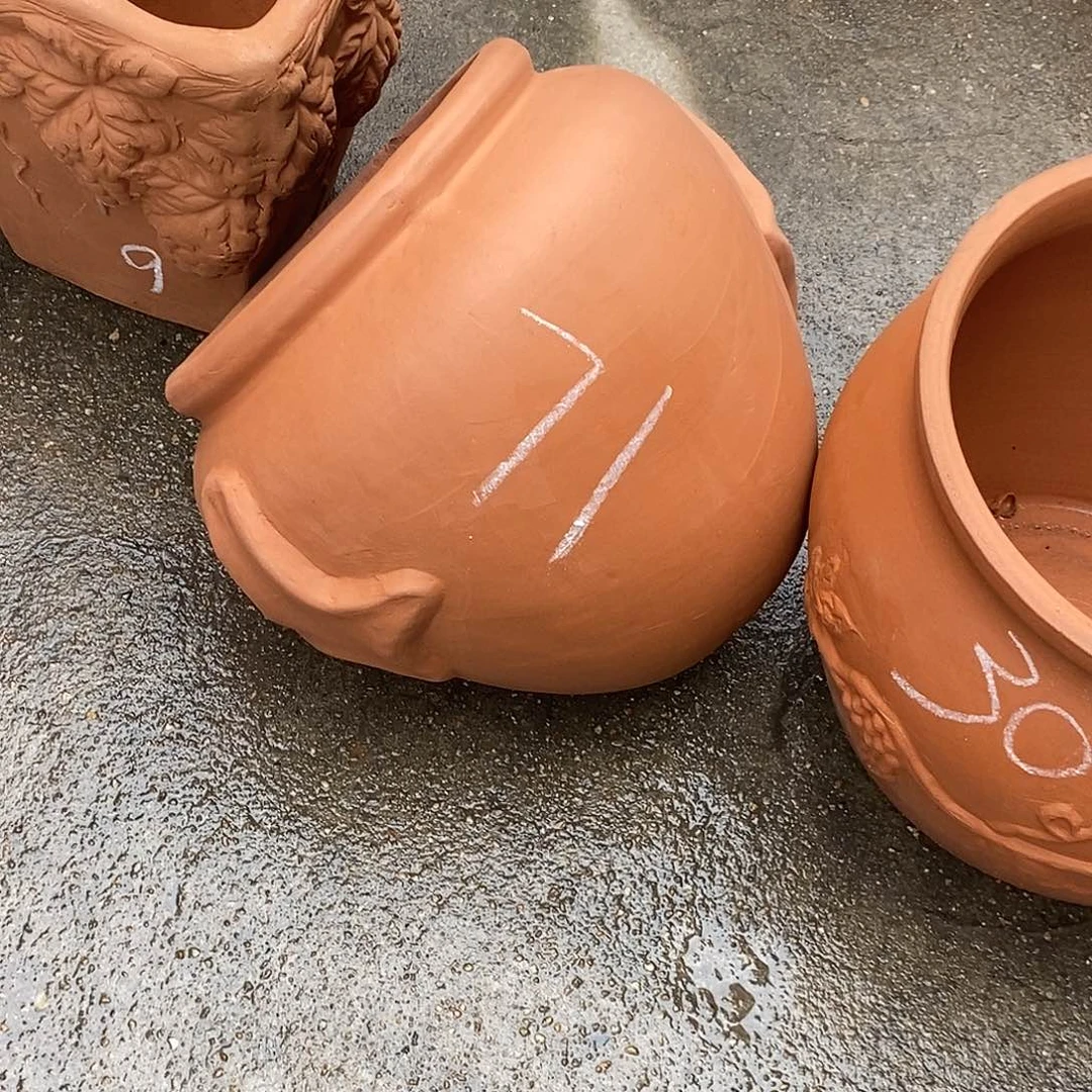 红陶沐**光捡漏一个大卧盆