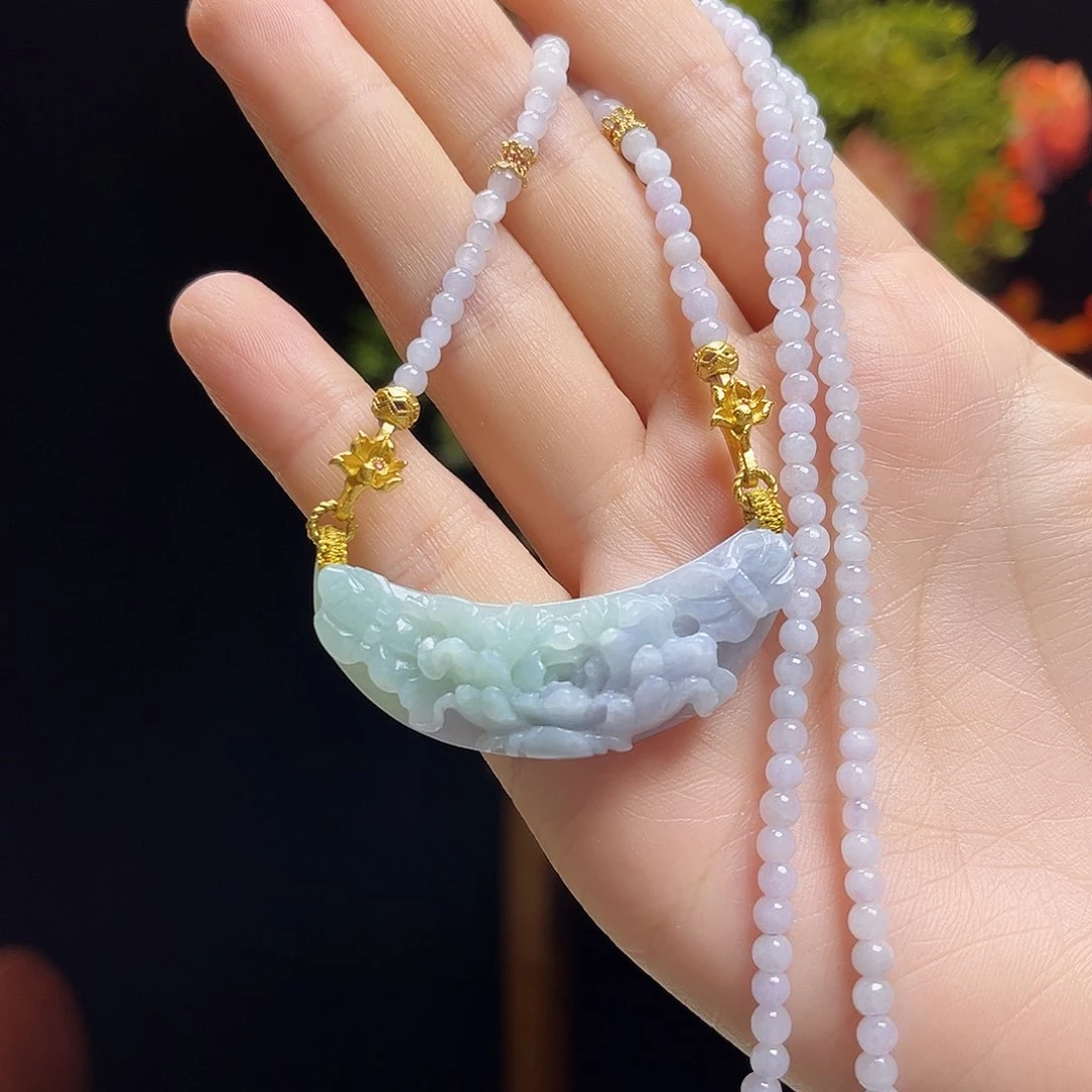 翡翠颈饰未镶嵌天然