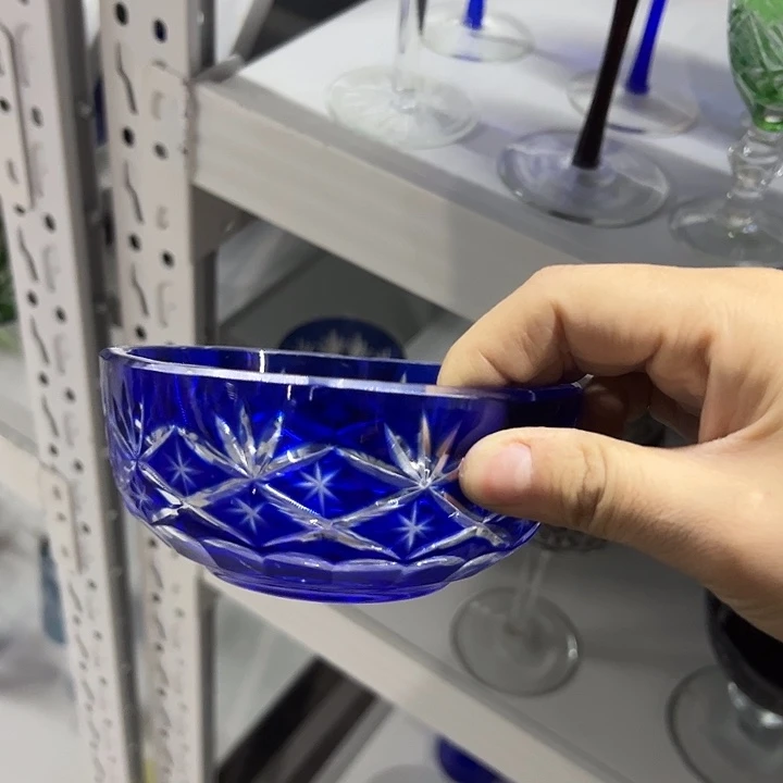 水晶玻璃平底款微瑕一个