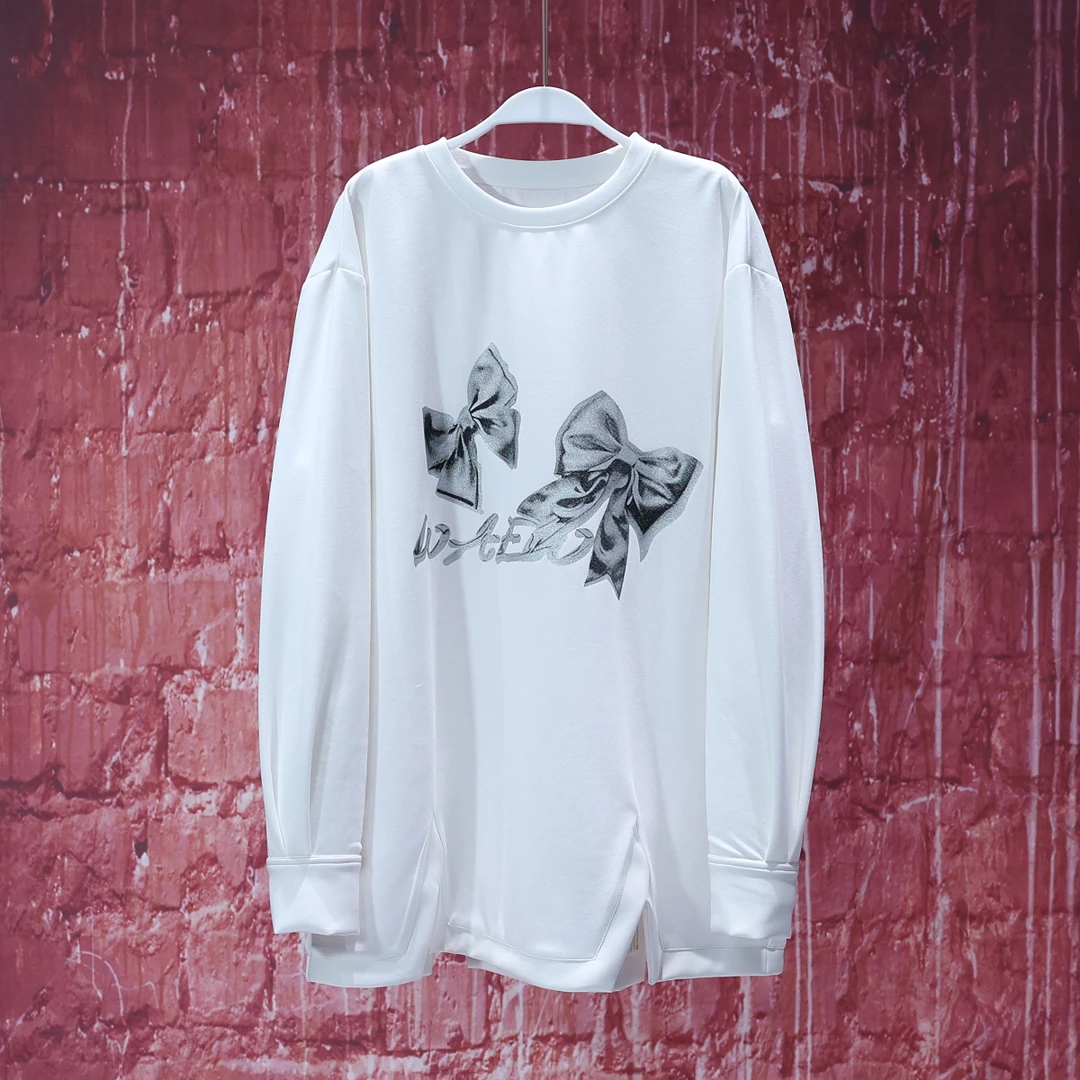 【韩哥女装】设计师新品《梅须逊雪三分白》挺阔长袖T恤6518A