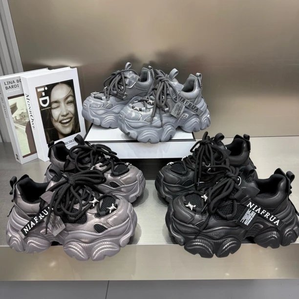 世881-17新款厚底松糕做旧擦色四季网面老爹鞋底厚6公分洋气百搭