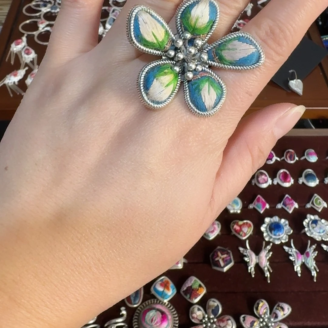 织绣民族风刺绣戒指