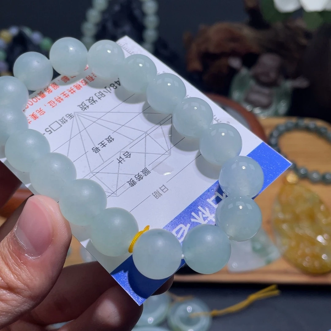 定制翡翠未镶嵌手串