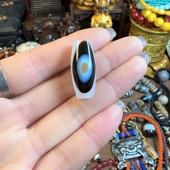 泥塑扎西德勒独特设计