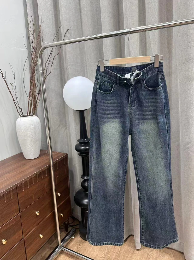 A11秋季新款高腰牛仔裤女宽松直筒显瘦阔腿爆款设计款长裤子