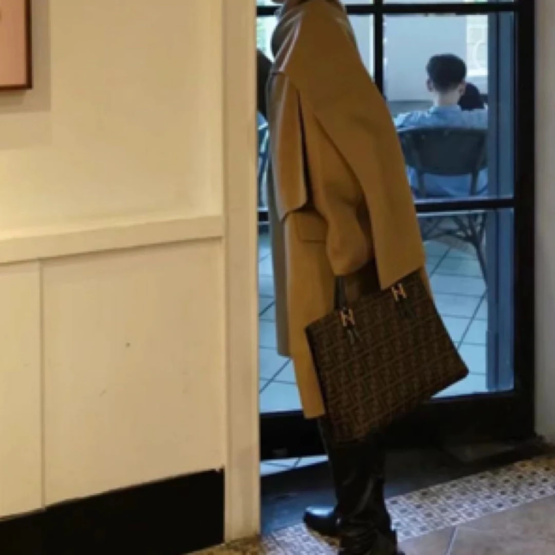修复品619184/FENDI/芬迪金扣琴谱包