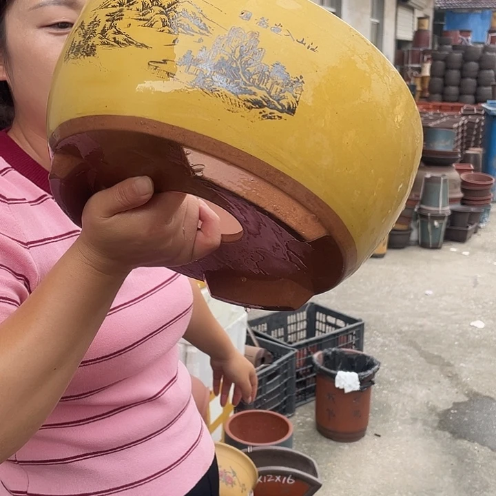 黄色江山如画中号花盆紫砂花盆