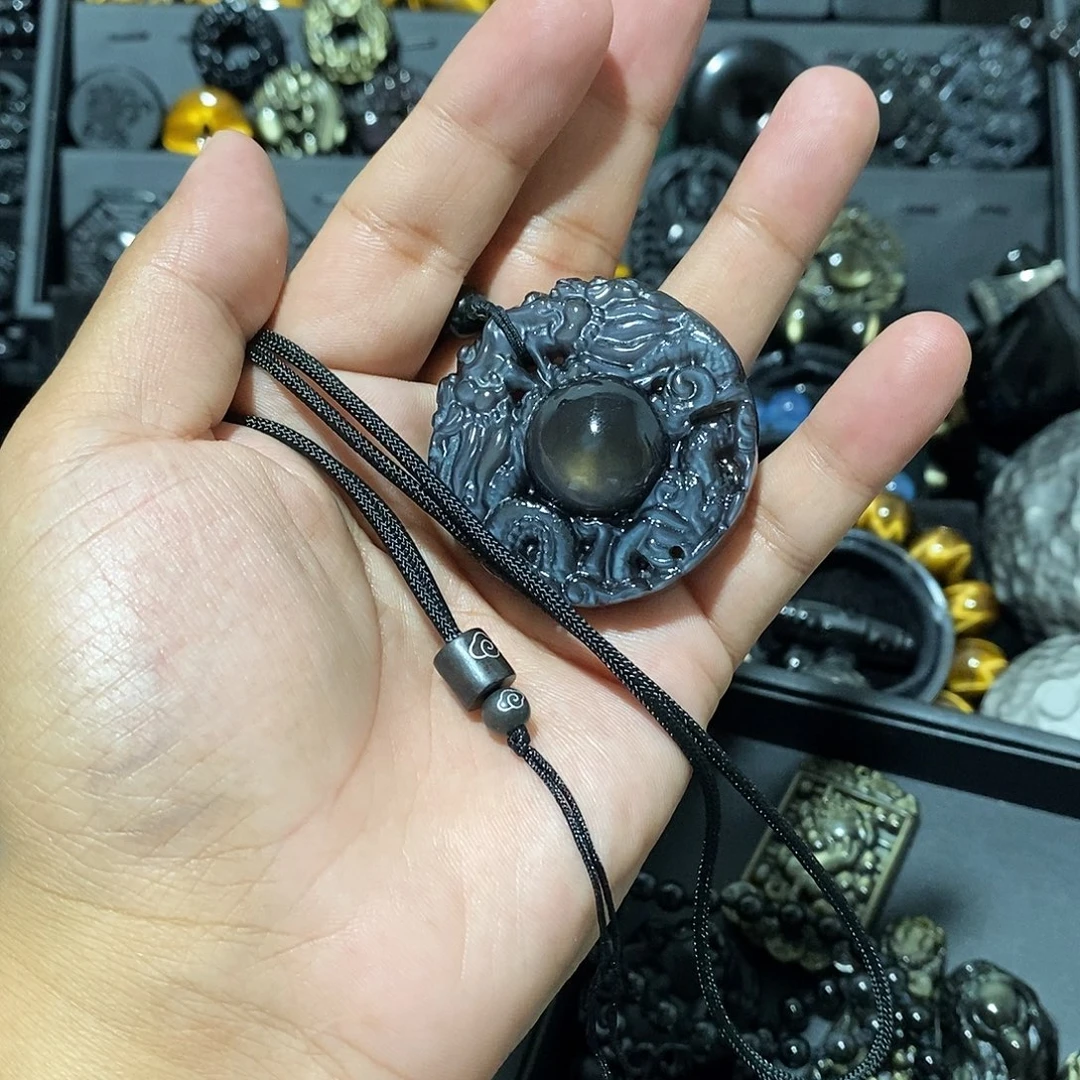 的***怡未镶嵌黑曜岩手链