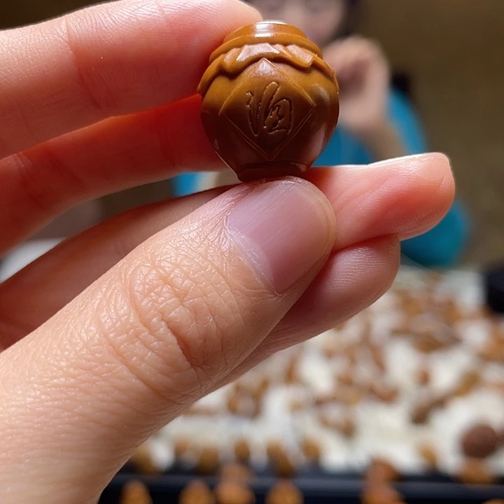 吊坠橄榄核酒坛子