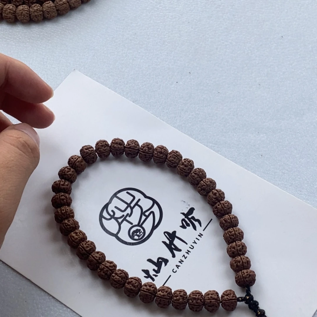 金刚菩提吊坠纯血老树王手持