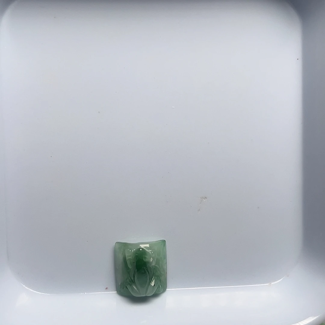 翡翠未镶嵌颈饰天然翡翠