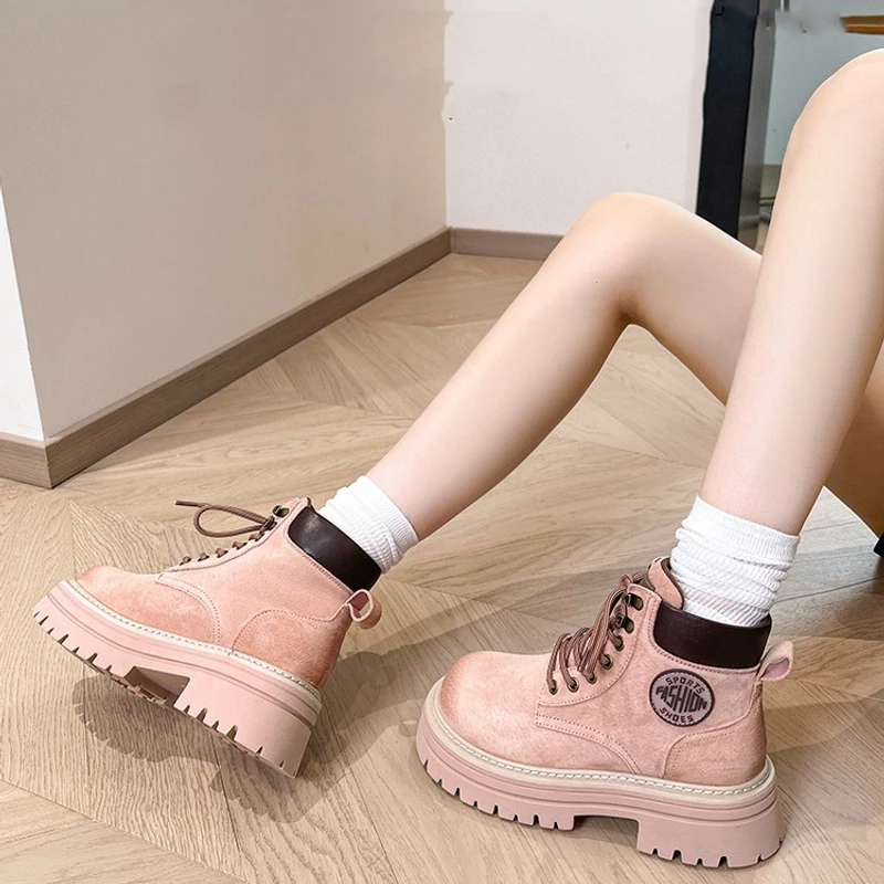 软皮马丁靴女2025秋冬季新款增高粉色小个子英伦风短靴厚底爆款