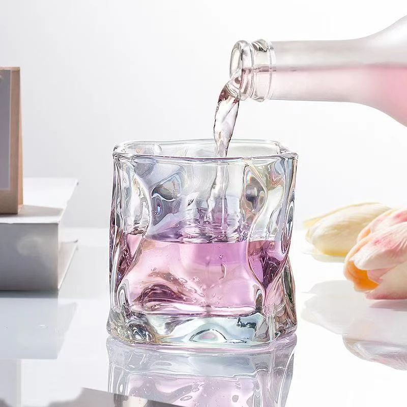 【爆款清仓】两只创意扭扭杯ins风家用洋酒杯网红简约(颜色随机)