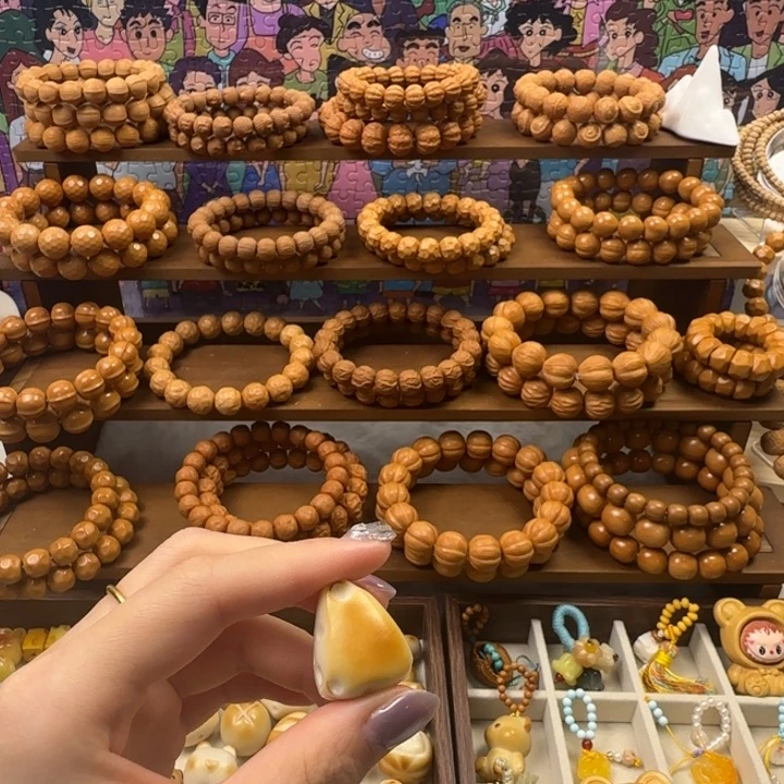 是***啊吊坠猴头核桃奶酪提溜