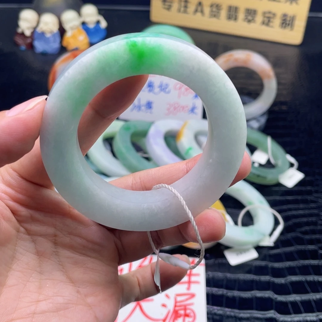 未镶嵌翡翠定制翡翠