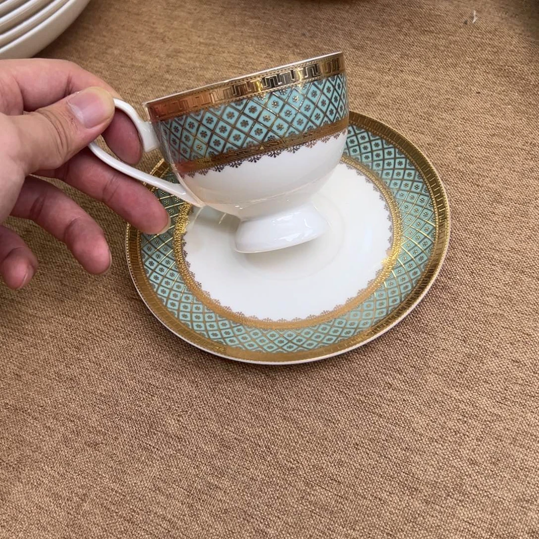 瓷片200cc杯碟一单一套尾单