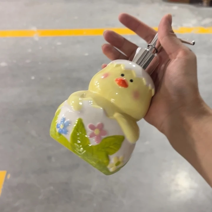 紫砂在干嘛呀亲爱呢