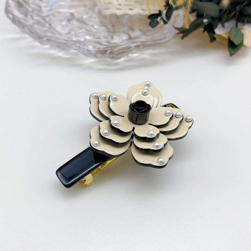 06077 好啊商店 醋酸拼色山茶花弹簧夹 长度9cm左右