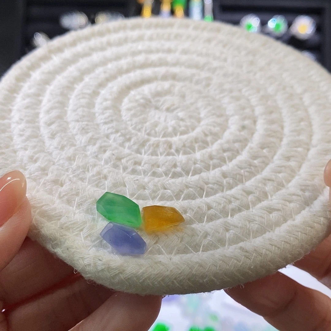 翡翠把件未镶嵌随行