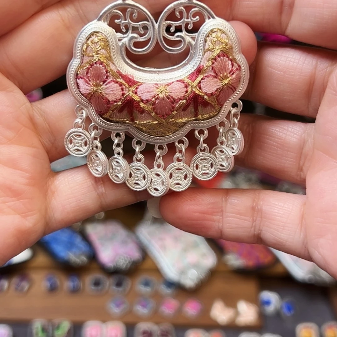 织绣手工刺绣工艺品