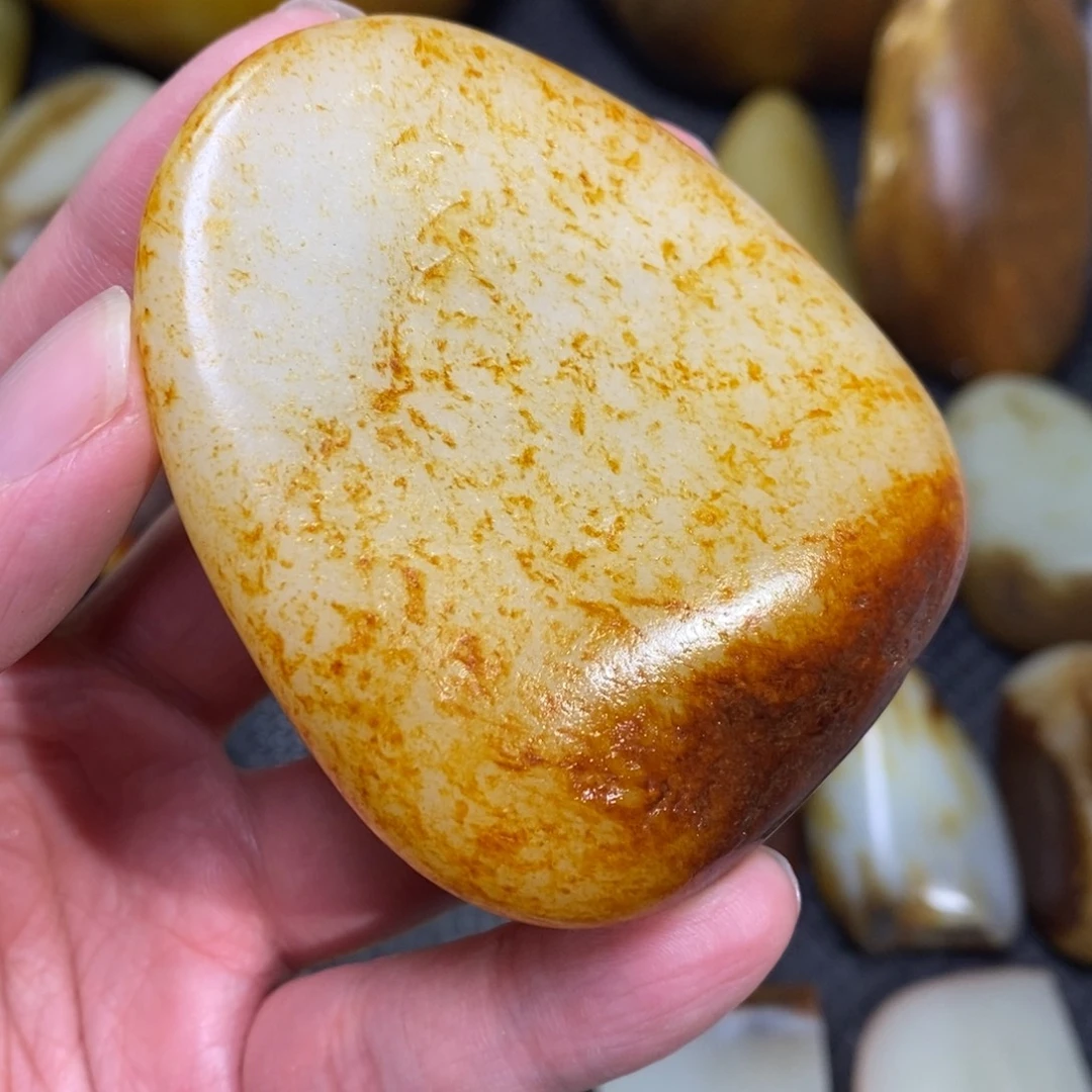 w***白定制和田玉未镶嵌和田玉