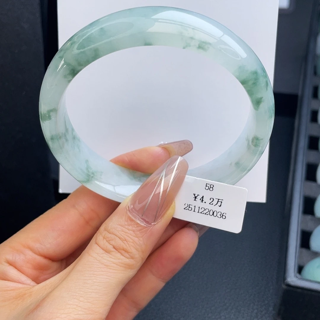 翡翠未镶嵌手镯58圈冰飘花手镯