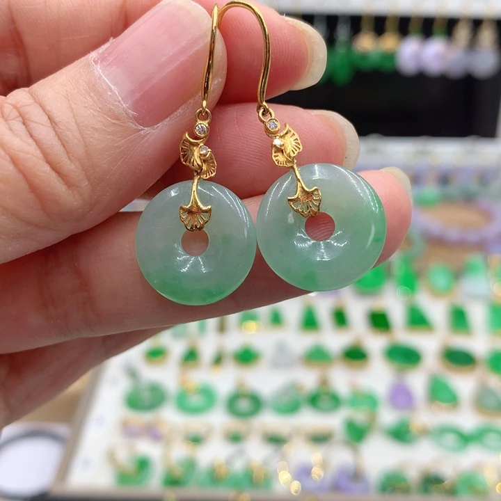 翡翠18K金镶嵌耳饰