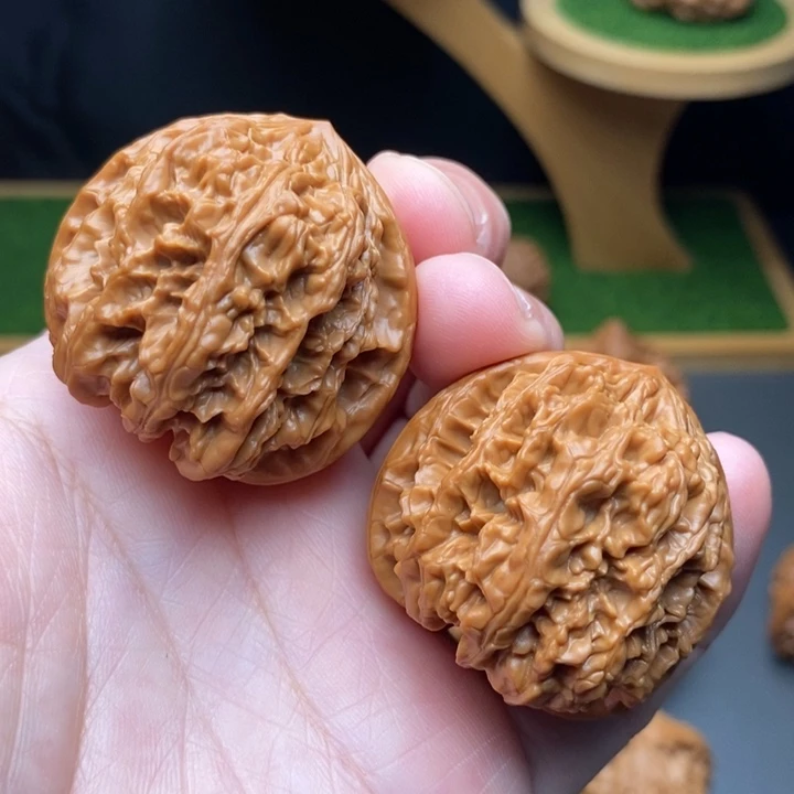 文玩核桃把件野牛39