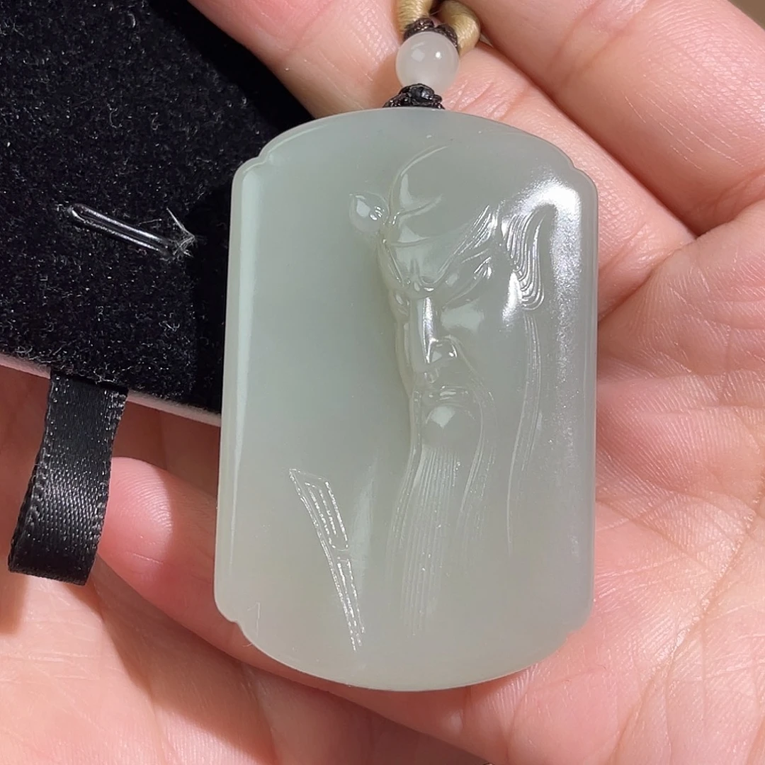 别***闹和田玉未镶嵌颈饰