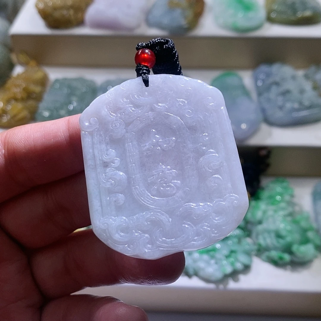 【闪购商品】翡翠颈饰未镶嵌如意牌