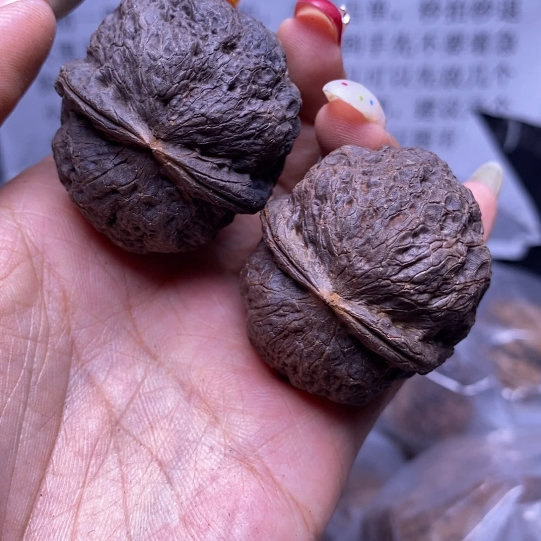 把件文玩核桃云南野生铁核桃122号41mm