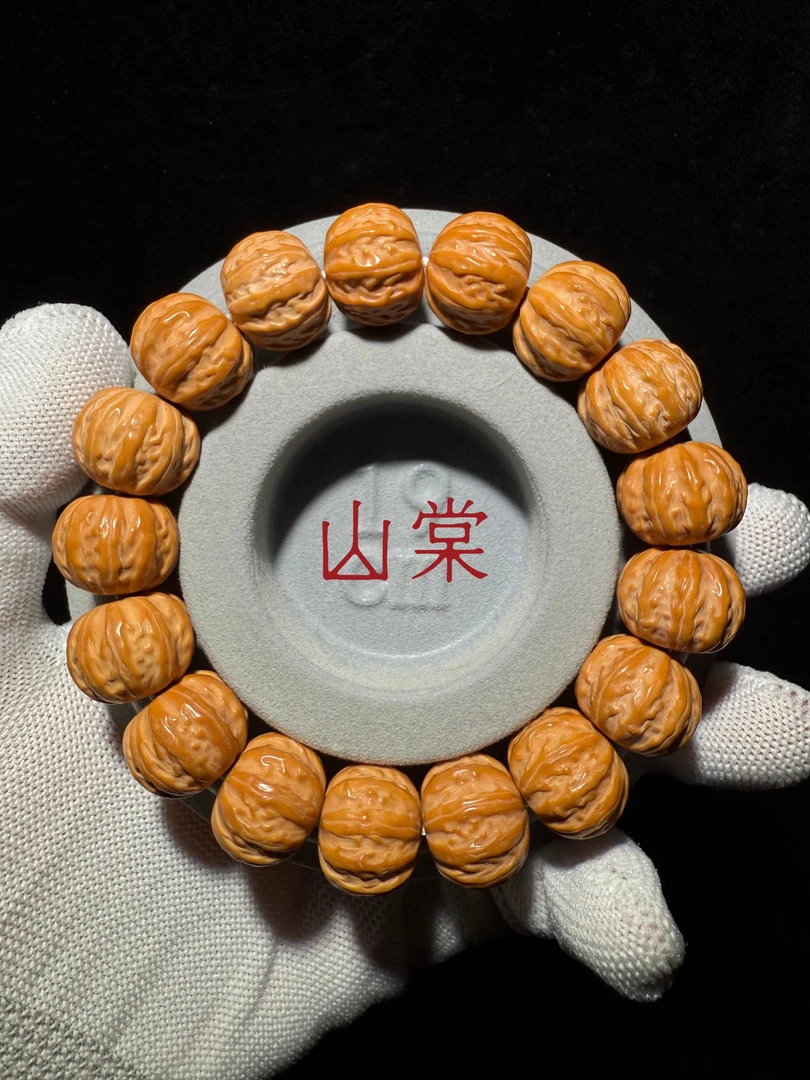 【山棠出品】京八棱精品高端货猴头核桃精工雕刻粗筋文玩手串