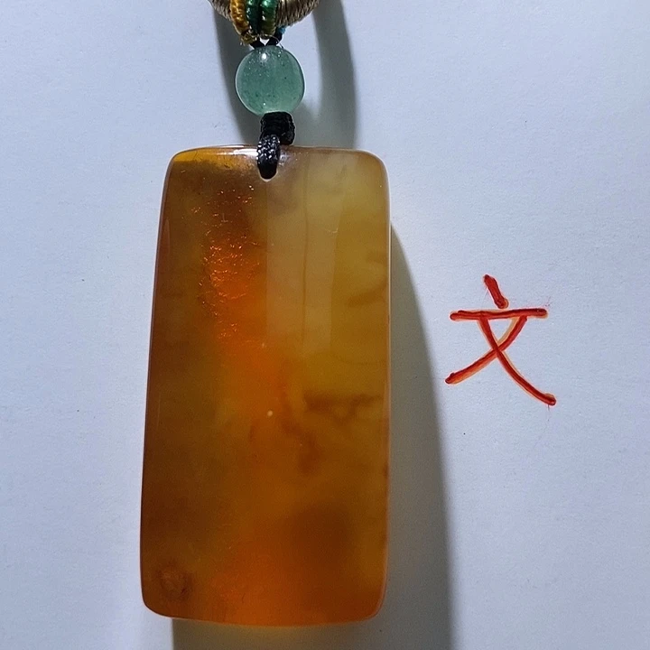 琥珀未镶嵌珠宝奇石71
