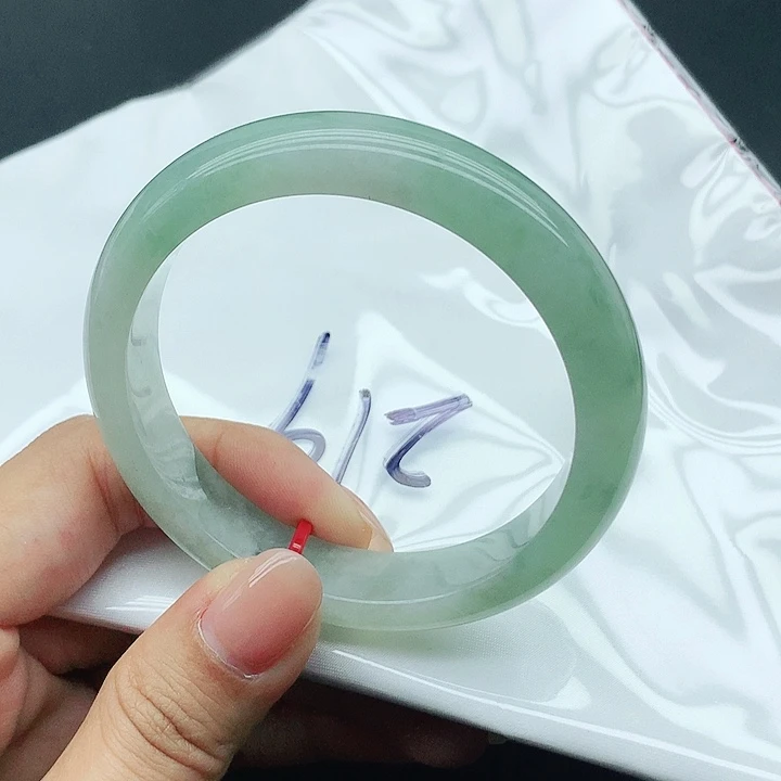 未镶嵌手镯翡翠219