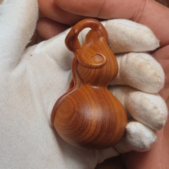 柏木（崖柏）全陈化老料把件