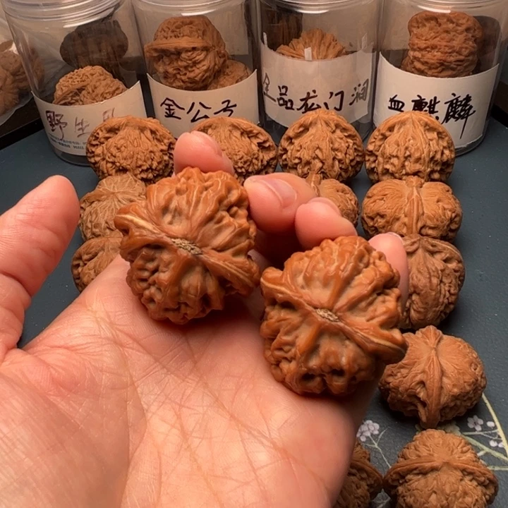 守***福吊坠文玩核桃37全品红锦鲤