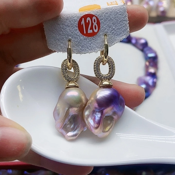 银S925镶嵌耳饰淡水珍珠