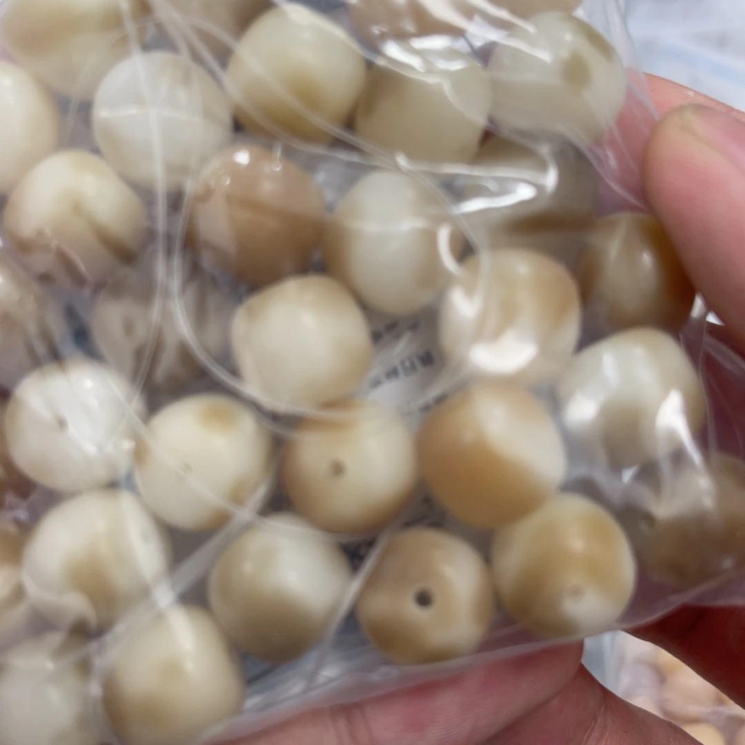 白玉菩提吊坠a13/35颗锅底茉莉花桶珠花皮
