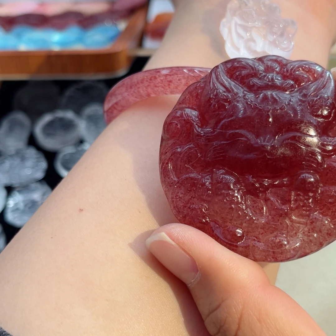 水晶颈饰未镶嵌南**六草莓新年款77