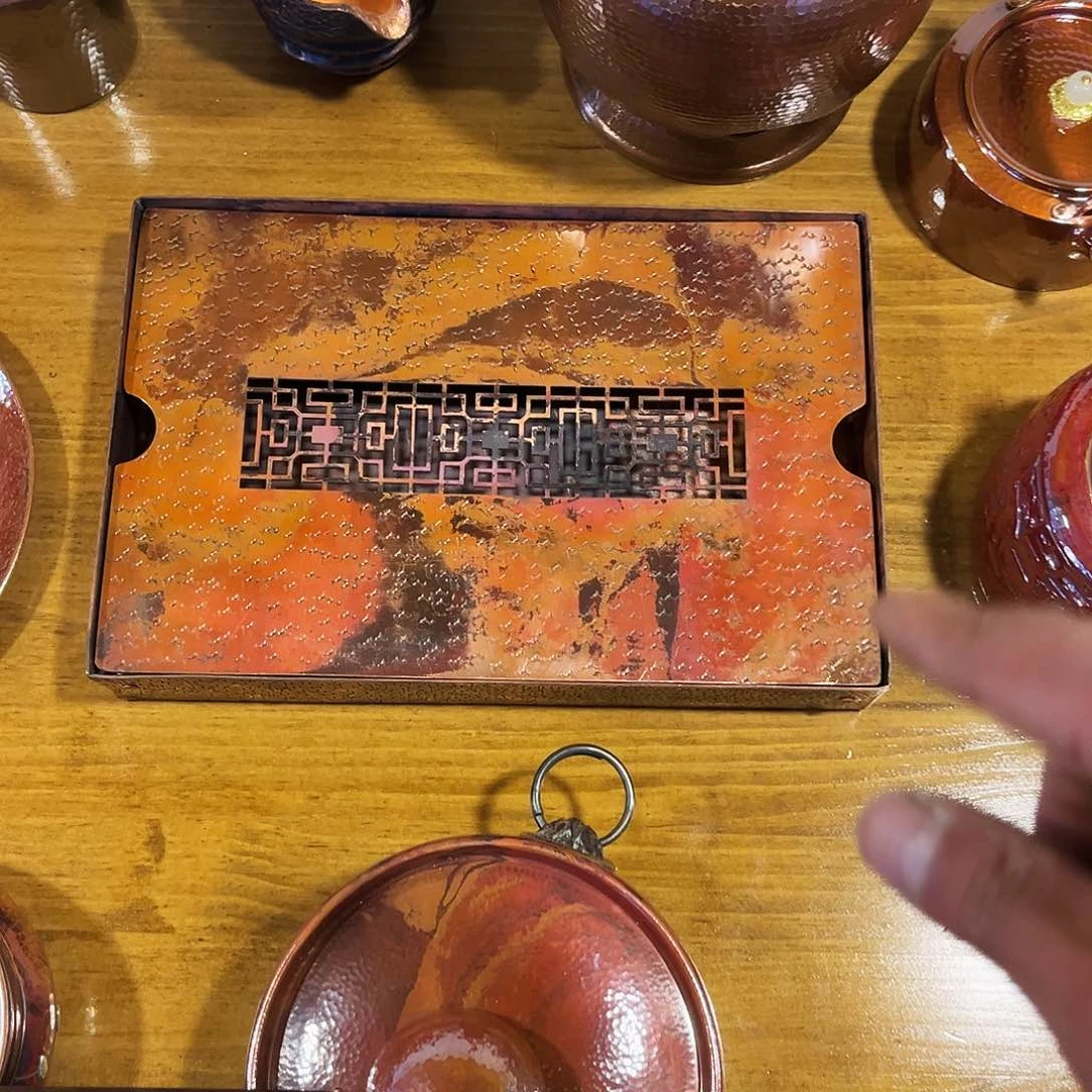 方茶盘手工锻打工艺