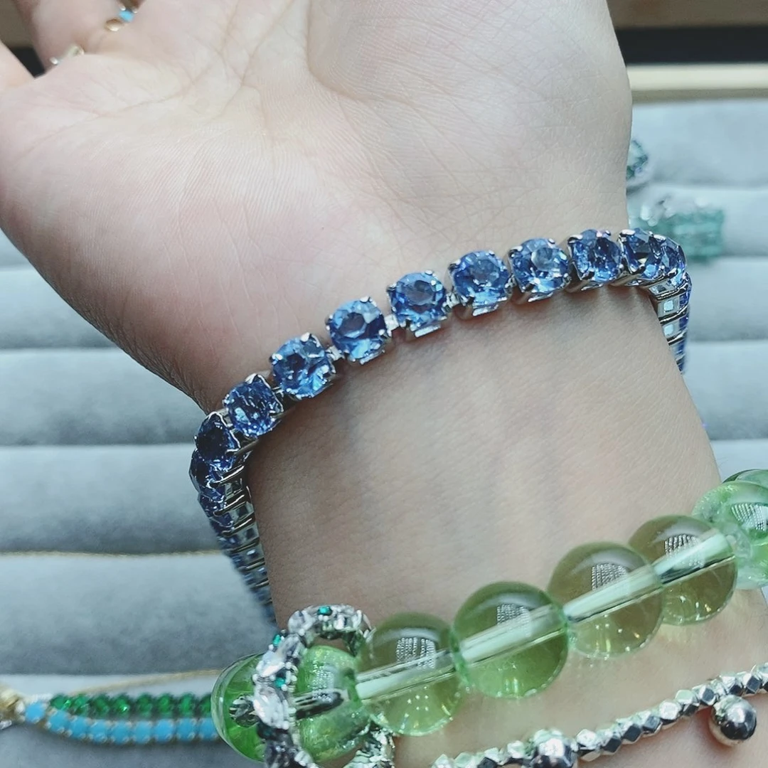 【闪购商品】银S925镶嵌耳饰托帕石