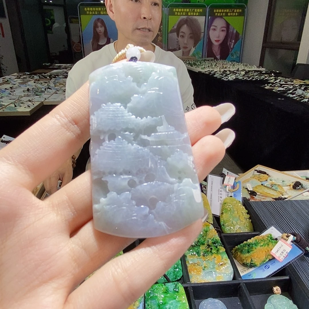 颈饰未镶嵌翡翠翡翠