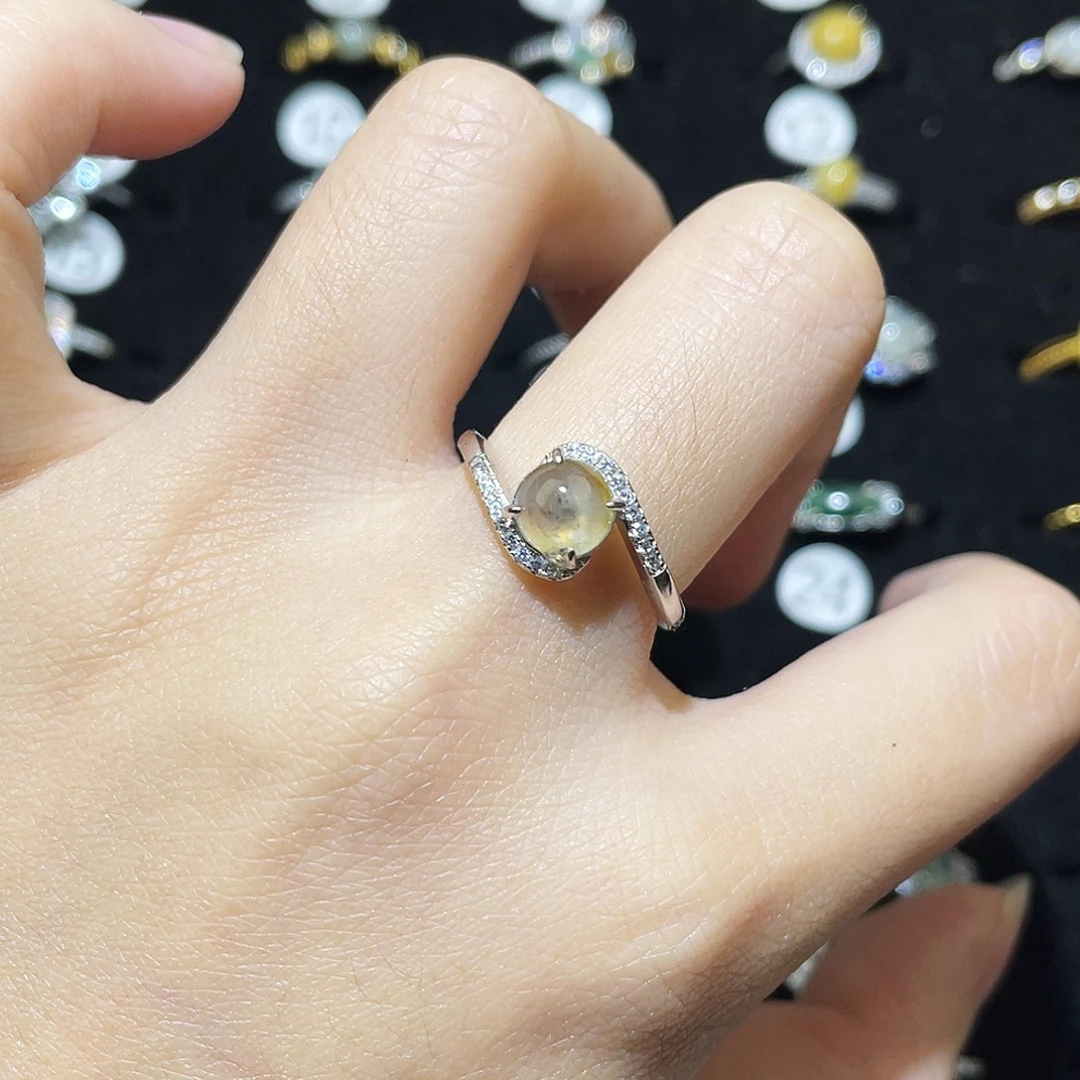 翡翠未镶嵌戒指戒指